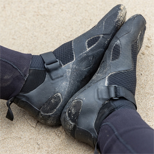 2026 Xcel Infiniti 8mm Round Toe Wetsuit Boots XW21AN087820 - Black